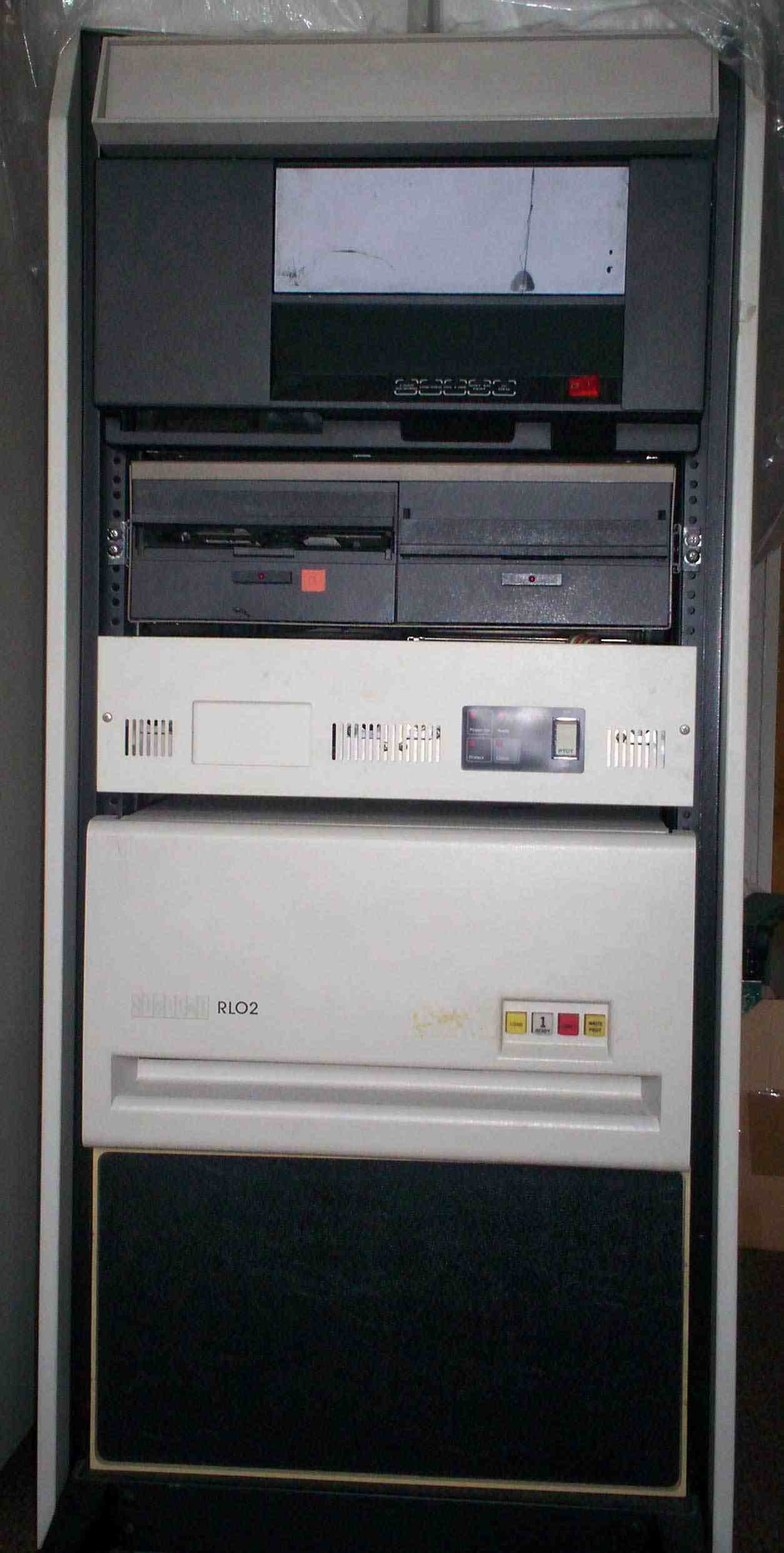 PDP77/73
                      peripherie-front