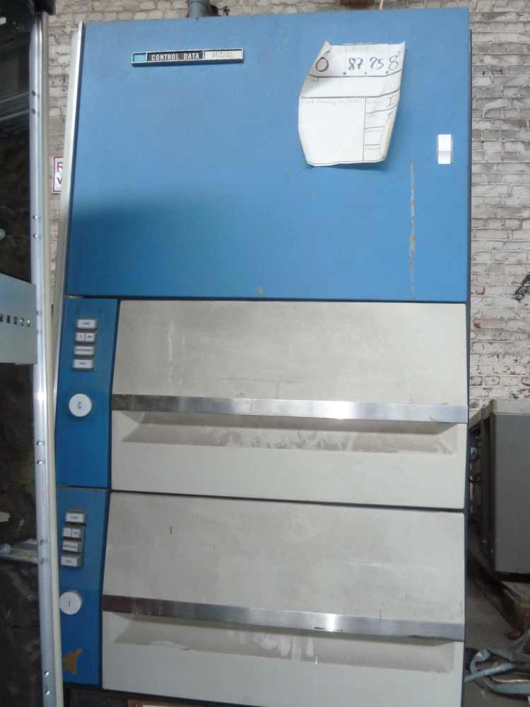 CDC 841 Multiple
                  Disk Drive