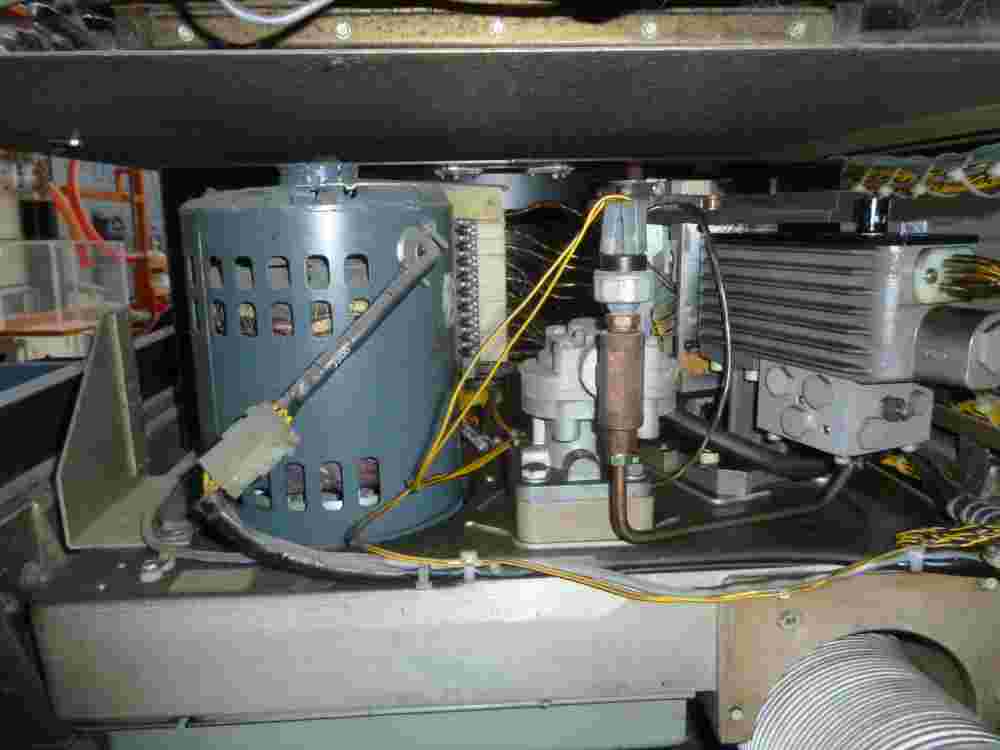 841 disk
                        drive, back side